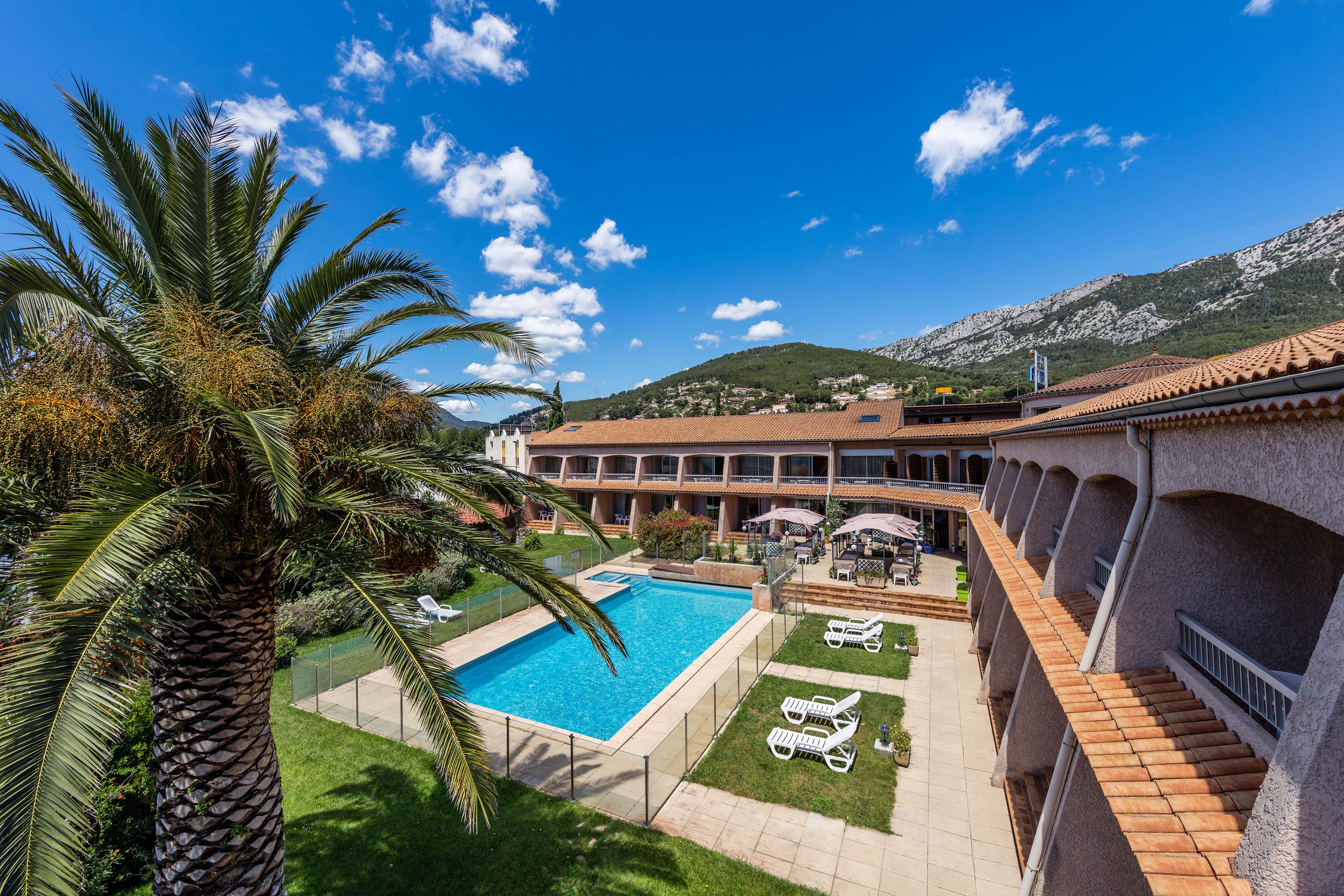 Noemys Toulon La Valette - Hotel Restaurant Avec Piscine 外观 照片